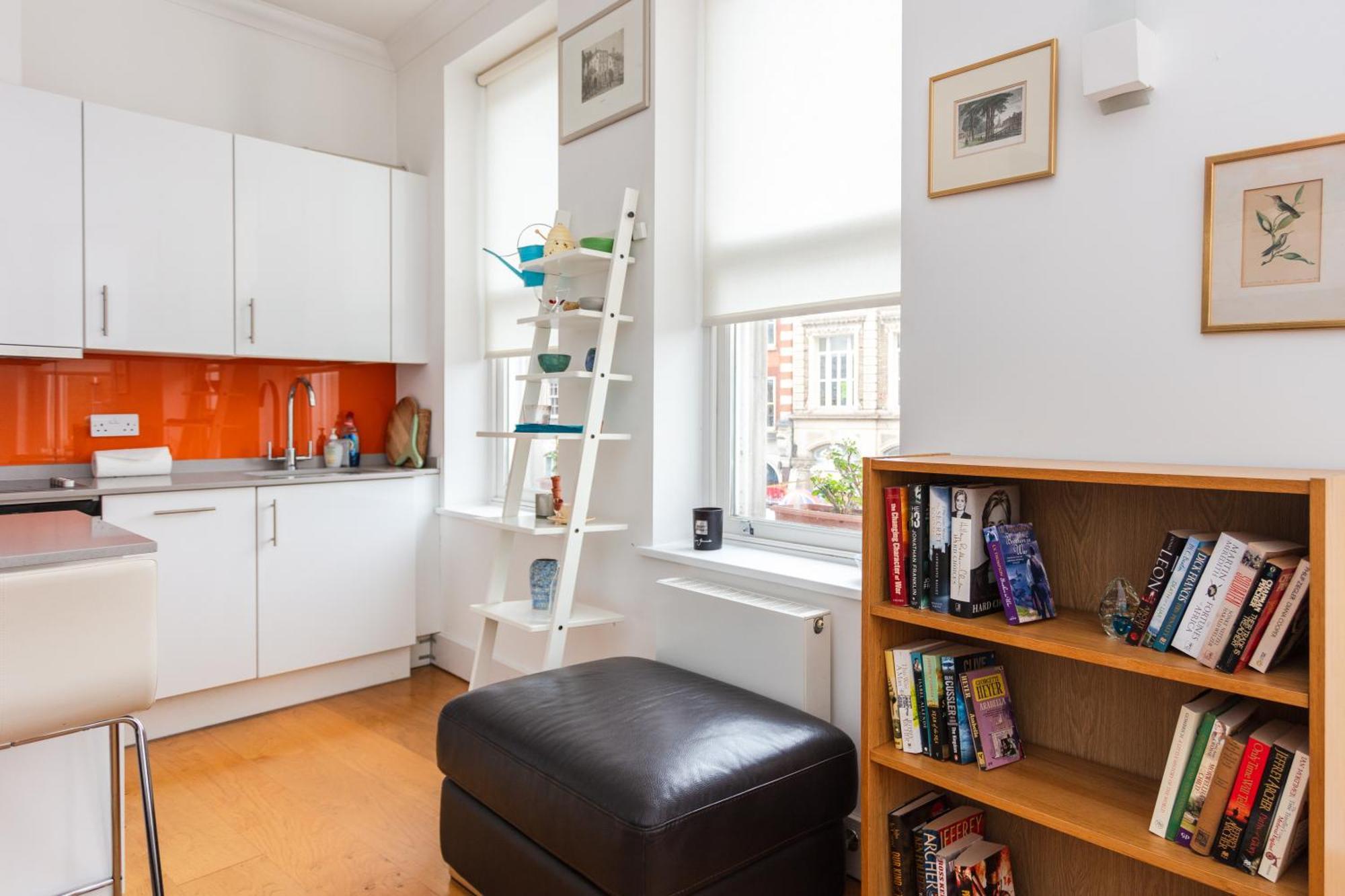 Homely 1 Bedroom Apartment In The Heart Of Vibrant Camden London Bagian luar foto