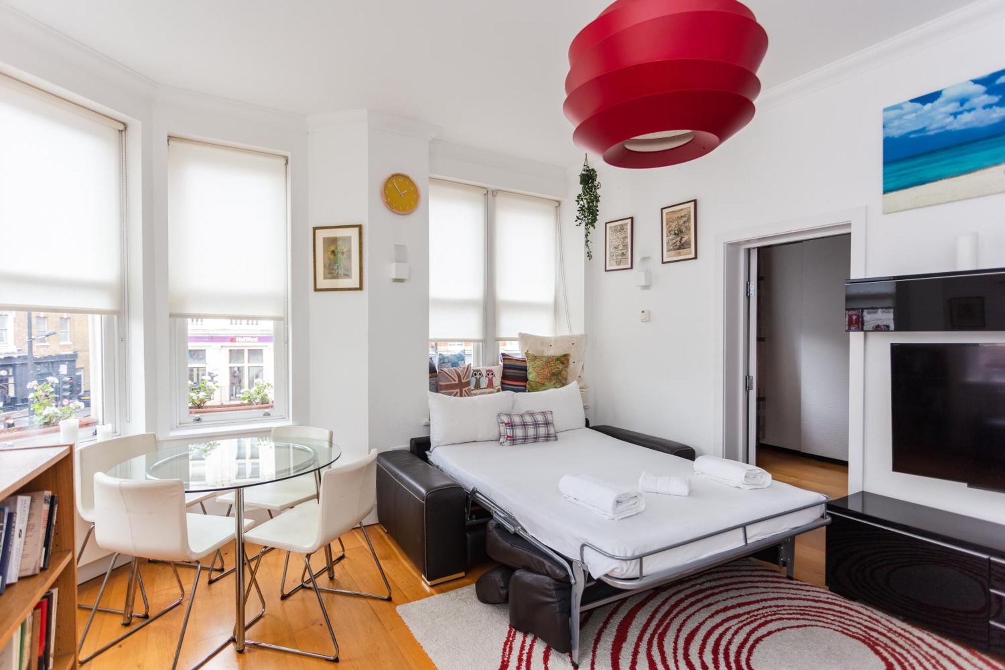 Homely 1 Bedroom Apartment In The Heart Of Vibrant Camden London Bagian luar foto
