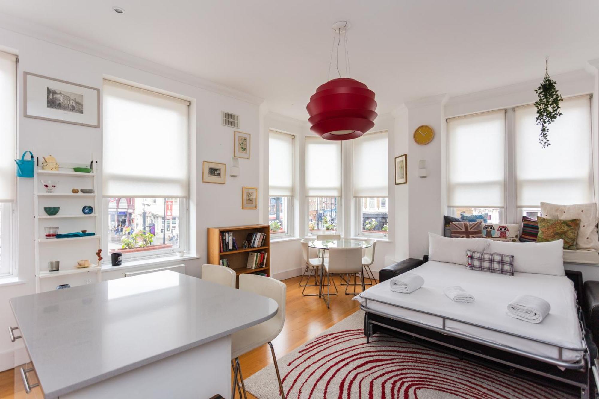 Homely 1 Bedroom Apartment In The Heart Of Vibrant Camden London Bagian luar foto