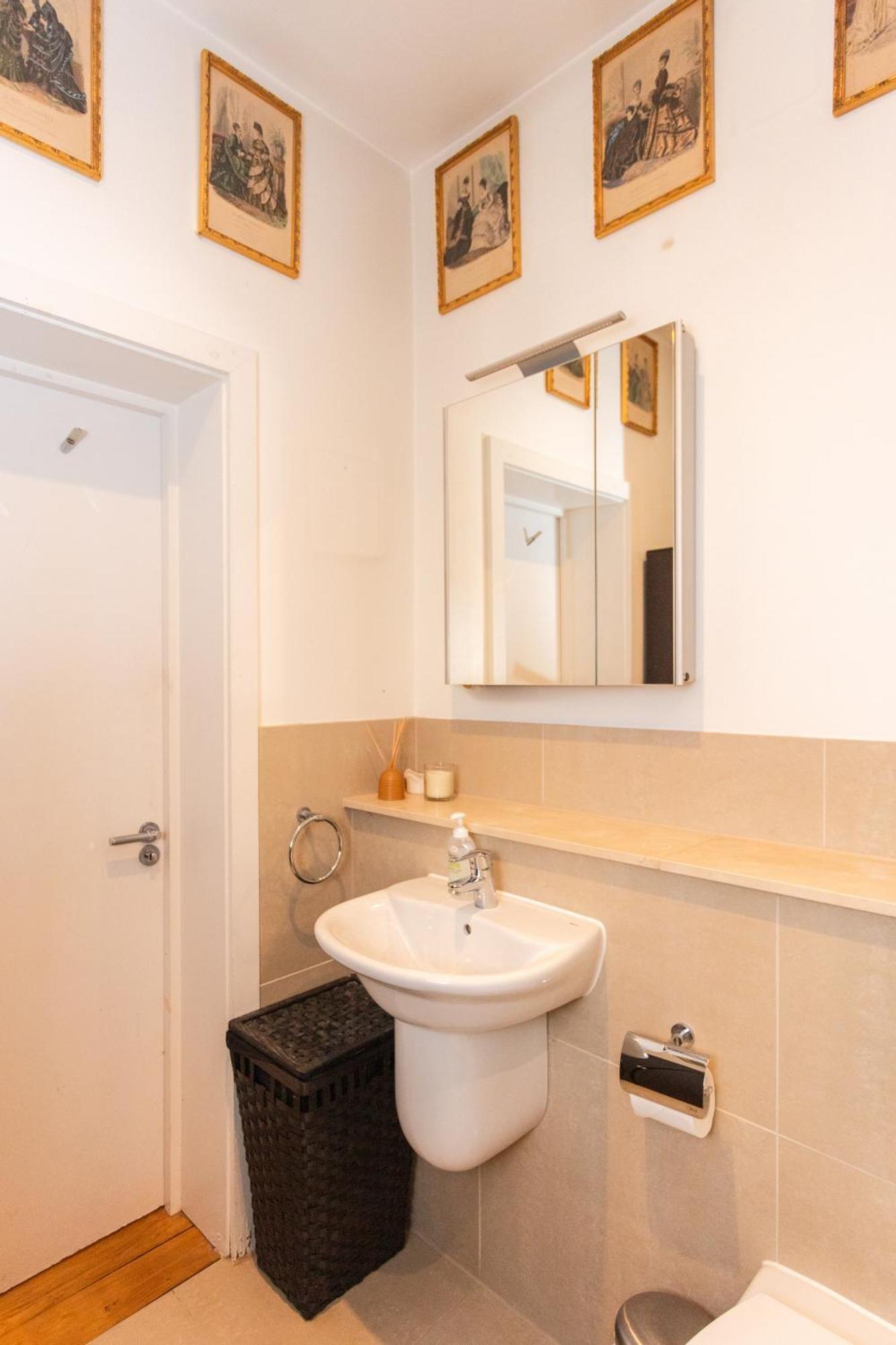 Homely 1 Bedroom Apartment In The Heart Of Vibrant Camden London Bagian luar foto